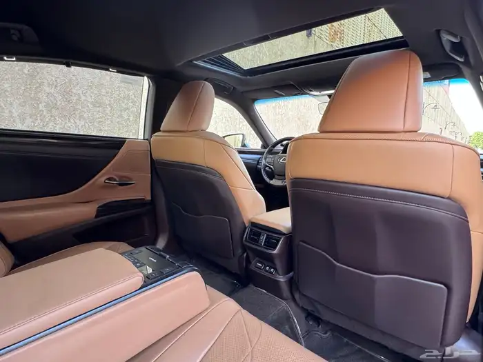 لكزس ES350 نص فل 2020 25
