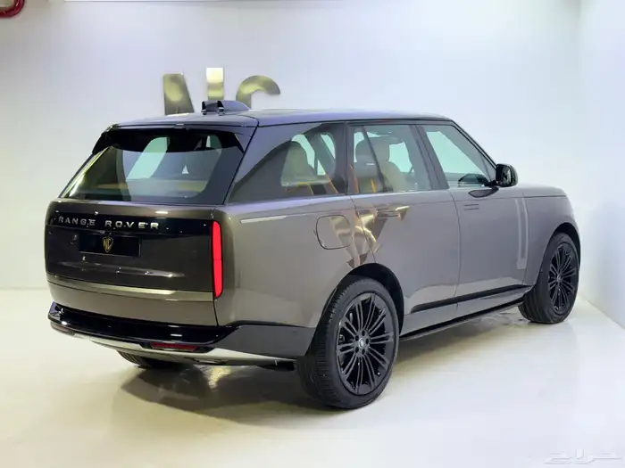 رنج روفر 2024 8