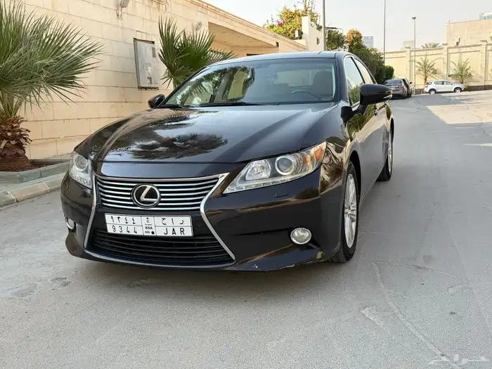 لكزس es350 cc 2013 مالك واحد من الوكاله 26