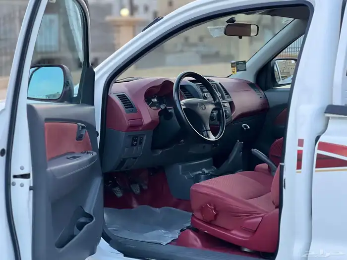 تويوتا هايلوكس 2015 GLX 11