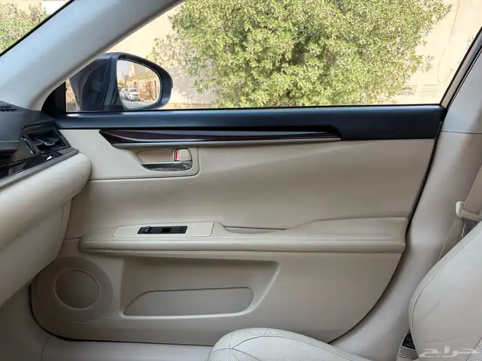 لكزس es350 cc 2013 مالك واحد من الوكاله 19