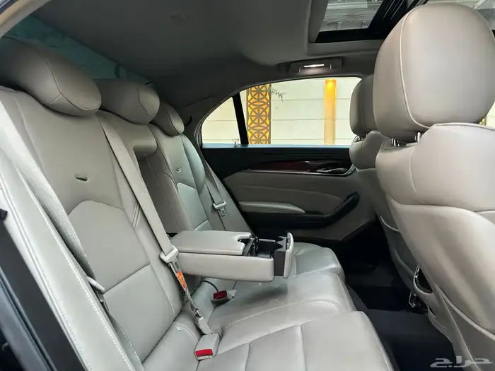 كاديلاك CTS 2019 11