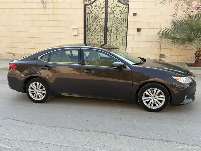 لكزس es350 cc 2013 مالك واحد من الوكاله 4