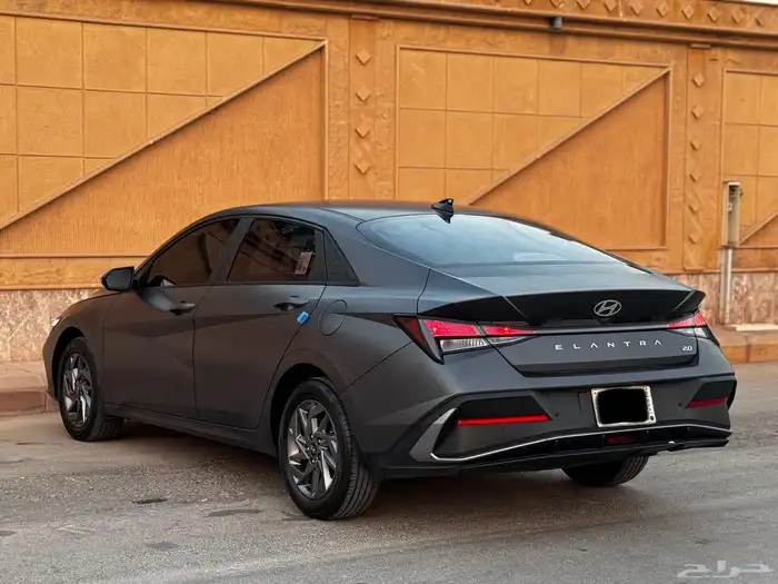 النترا 2025 ستاندر 8