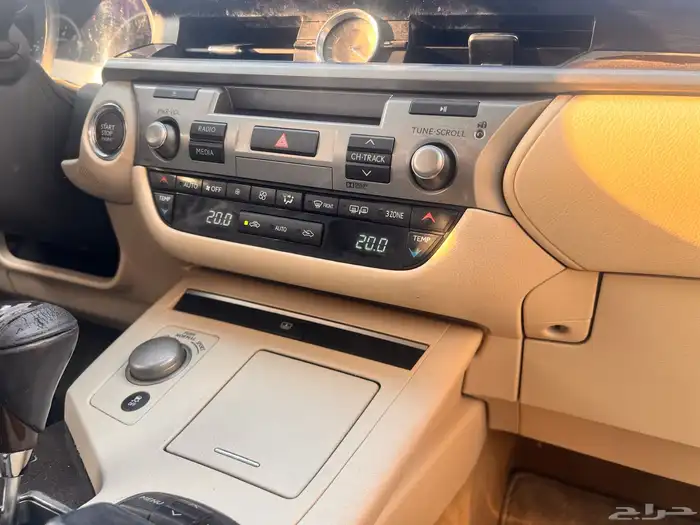 لكزس es 350 cc 2015 13