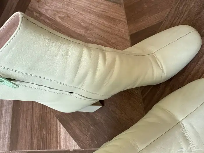 بوت مصممة الأزياء مريم نصير زاده   Maryam Nassir Zadeh 2