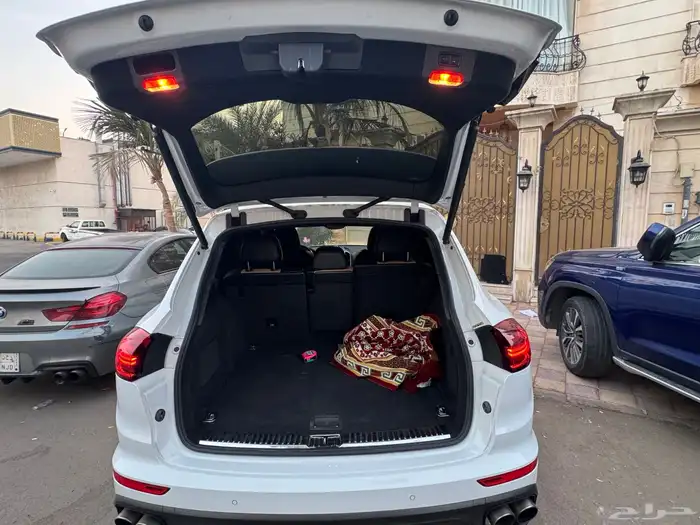 بورش كايين اس 2016 مخزن نظيف جدا 15