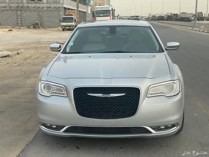 كرايزلر بنوارما 6 سلندر ممشى 106 الف ك 2021 للبيع او البدل 2