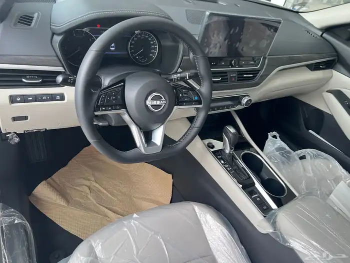 نيسان التيما نص فل SV 4