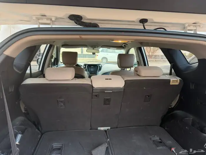 سيارتين للبيع تايوتا انوفا 2012 وهونداي سنتافي 2014 18