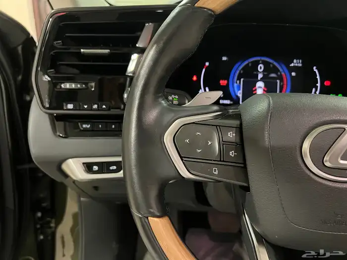 لكزس ار اكس RX أعلى فئة DD سعودي منوة المستخدم 13