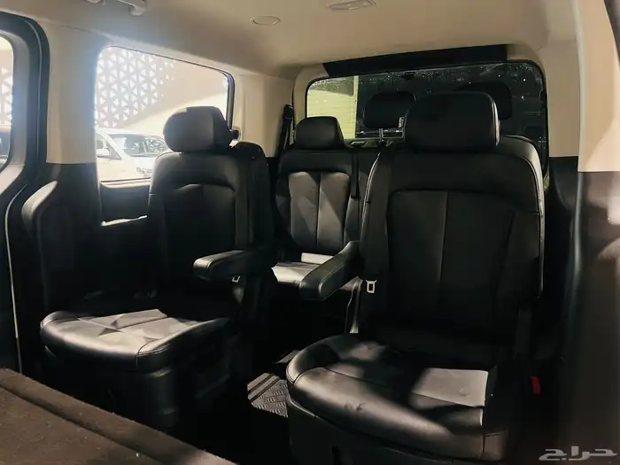 هيونداي ستاريا اعلي فئة 2022 (بحالة الوكاله) 7