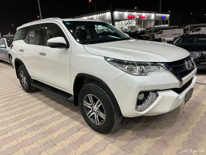 تويوتا فورشنر موديل 2020 بنزين بدون دبل 3