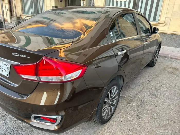 سوزوكي سياز فل كامل 2023 للتنازل 4