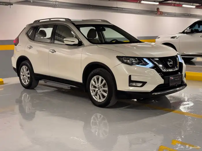 نيسان اكس تريل موديل 2022 دبل 4