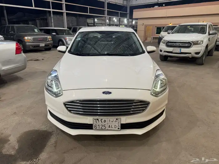 للبيع فورد اسكورت موديل 2020 4