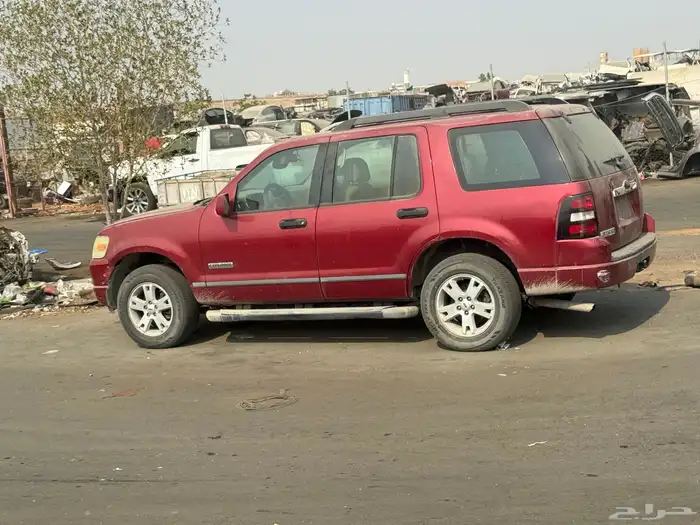 اكسبلور2010 قطع غيار 1