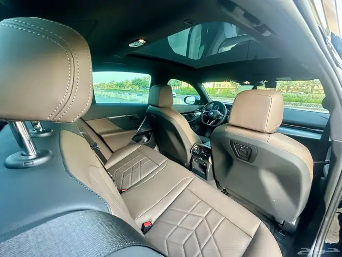 BMW 520i M ( ممشى قليل  بدون حوادث) 9