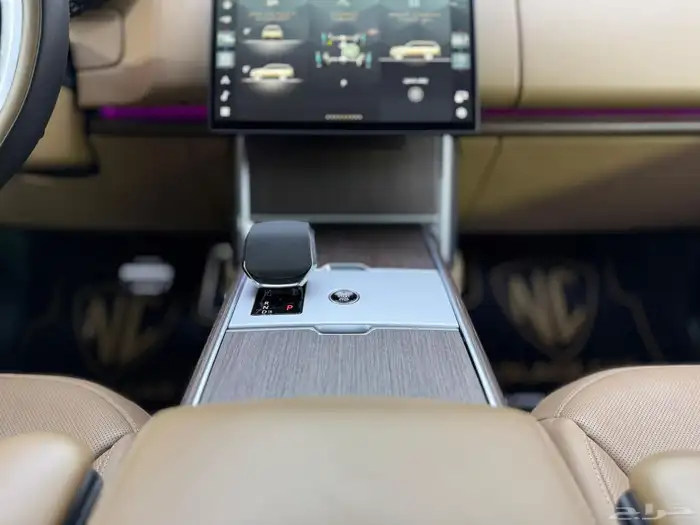 رنج روفر 2024 6