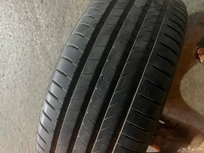 كفرات دنلوب 235 55 20 0