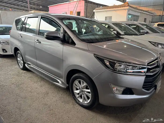 للبيع تويوتا انوفا 2022 2