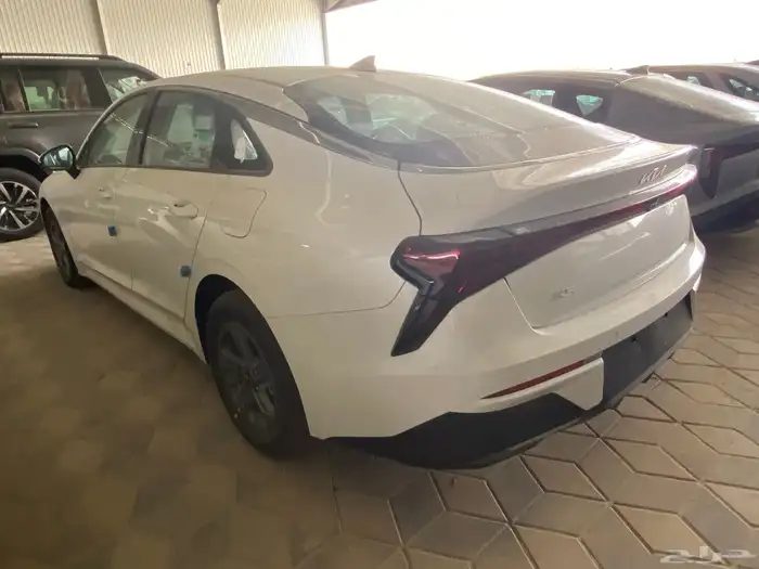 كيا K5 استندر ماكينه 2500 سعودي 2024 3