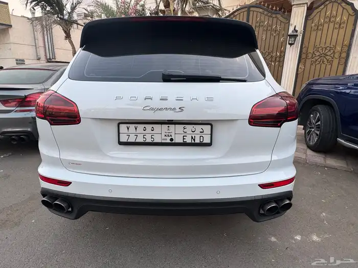 بورش كايين اس 2016 مخزن نظيف جدا 6