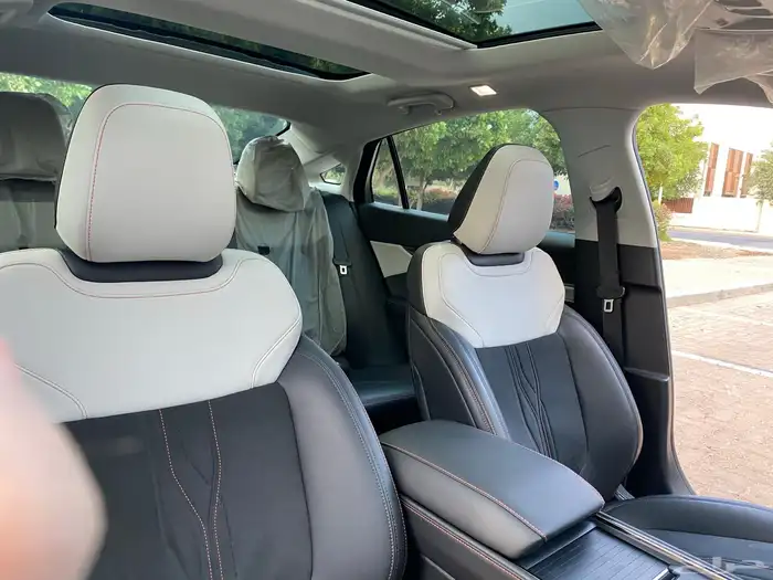 2023 فورد توروس تيتانيوم فل كامل 15