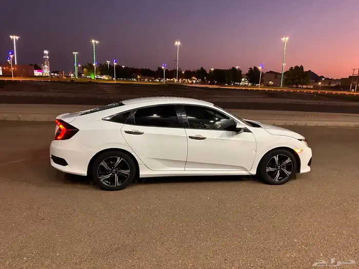 هوندا سيفيك 2018 1