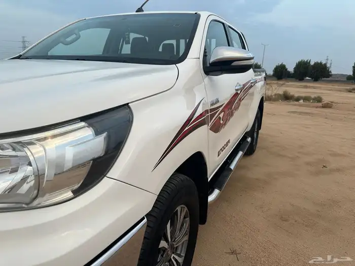 هايلوكس 2016 دبل تماتيك نظيف جدا 9