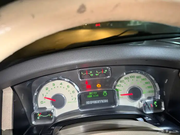 فورد اكسبيديشن اكس لارج 2013 عنابي Ford Expedition 2013 XL 2