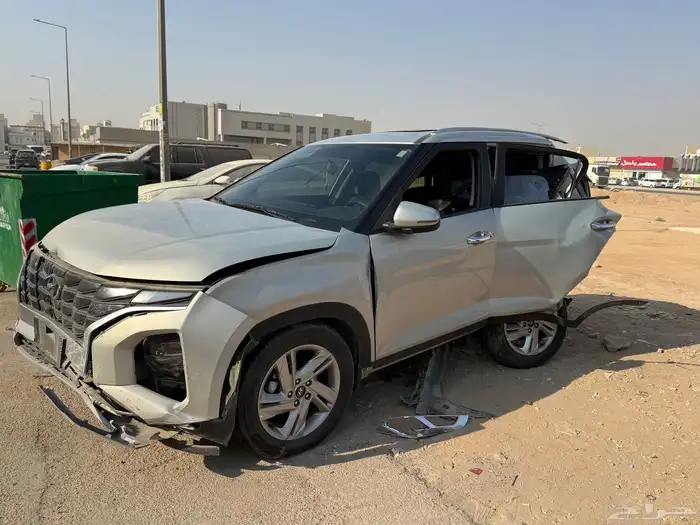 كريتا مصدومه البيع تشليح 3