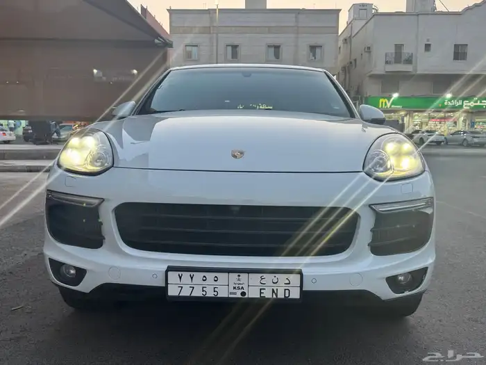بورش كايين اس 2016 مخزن نظيف جدا 19