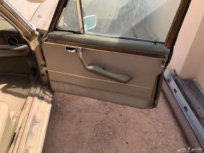 مرسيدس مخزن 3