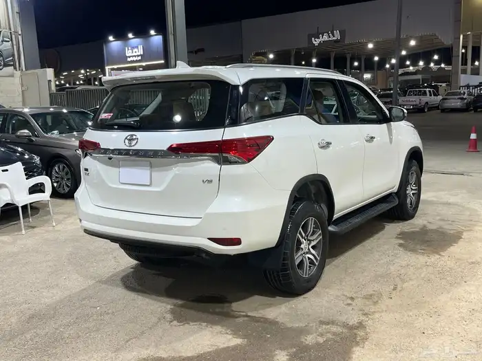 فورشنر 2021 ستة سلندر بنزين 10