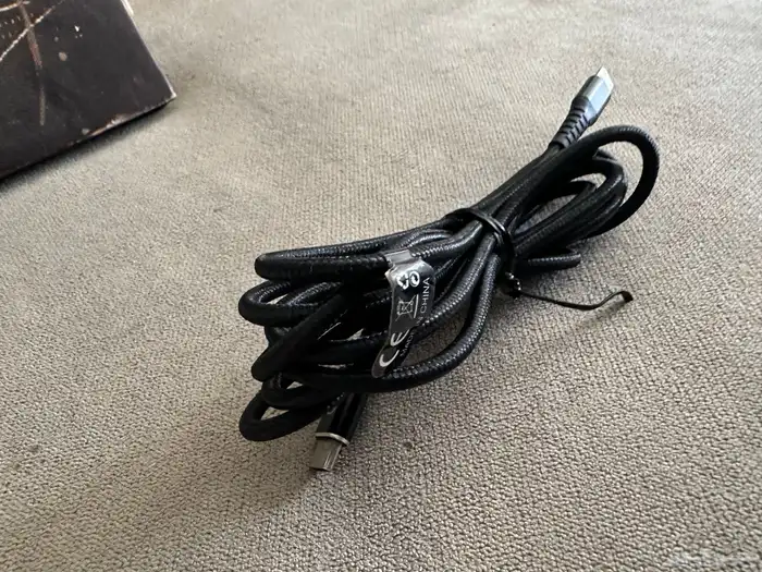 توصيلا وشواحن واسلاك 9