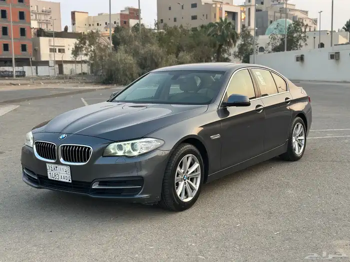 bmw 520i 2016 ممشى قليل نظيف جدا 0