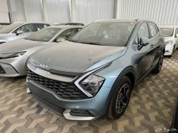 سبورتاج 2025 نص فل بانوراما و ستاندر 1.6cc جميع الالوان 0