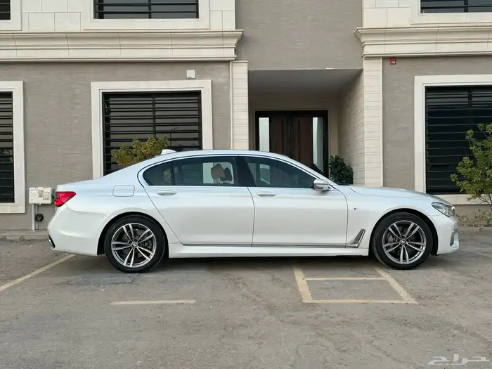 بي ام دبليو مديل 2019 730 0