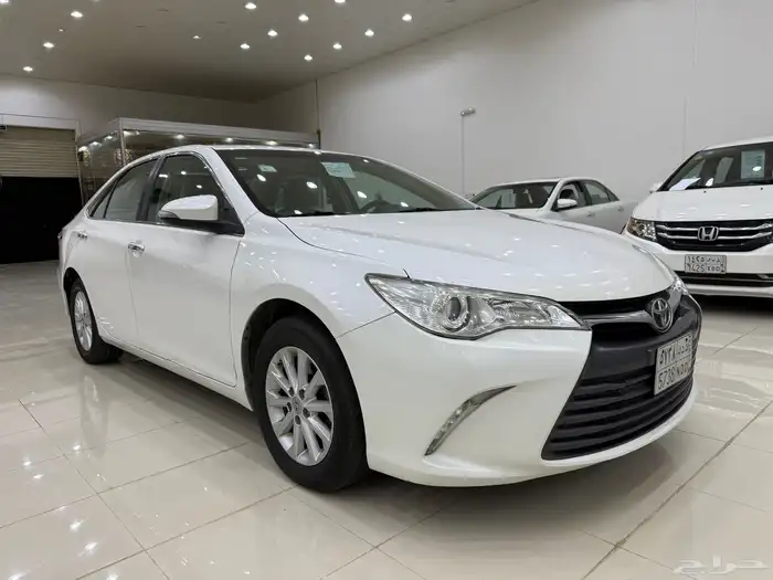 كامري 2017 ليميتد عداد 146 نظيف جدا 5