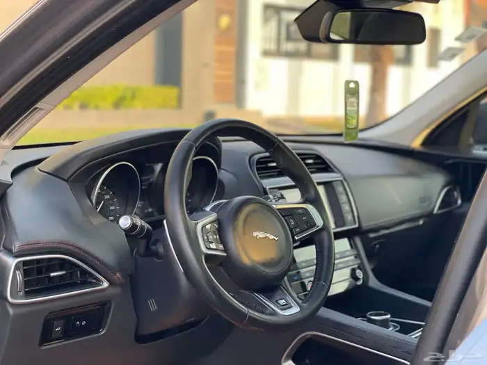 جاكوار - 2018 - F PACE - R SPORTS - سعودي 19