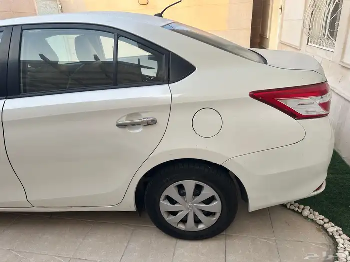 يارس 2015 اللون لؤلوي 2