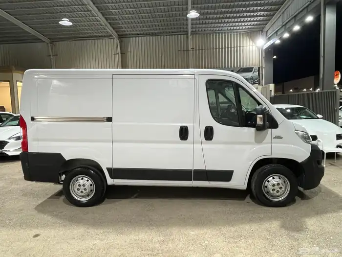 باص 2020 بضاعه ديزل قير عادي 11