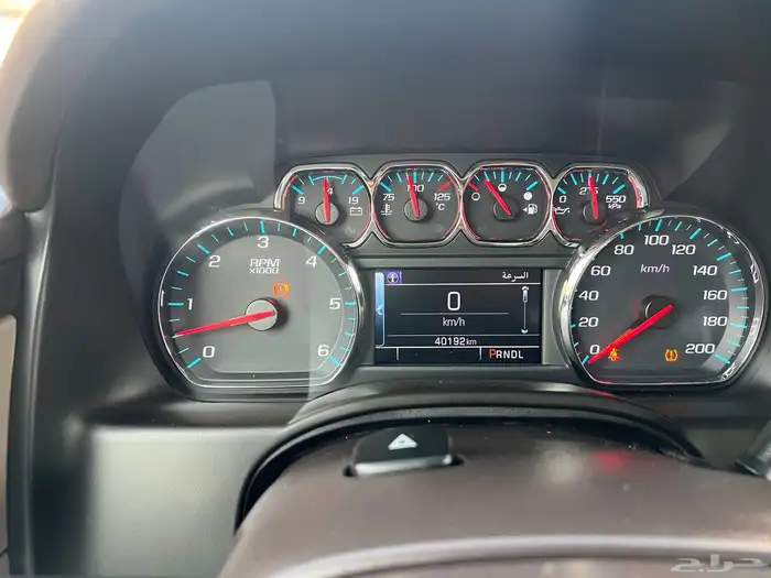 جمس يوكن 2018 سعودي SLE رادار شنطة كهرب شبه الجديد 17