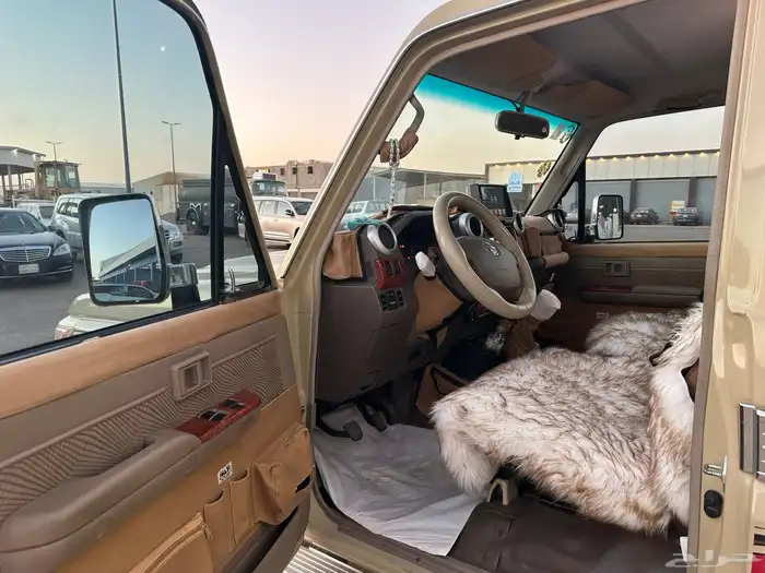 شاص 2016 رفرف بنزين فطيمي فل كامل وكالة 19