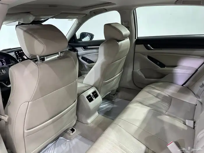 هوندا اكورد 2019 فل سعودي 12