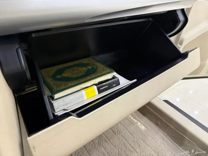 كامري 2017 ليميتد عداد 146 نظيف جدا 16