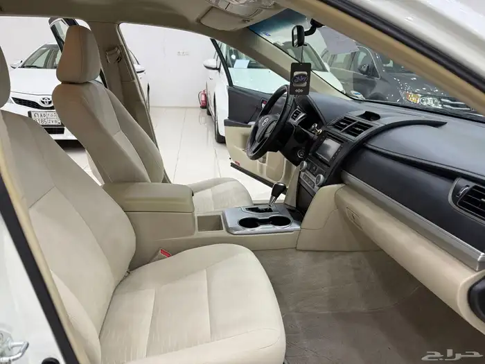 كامري 2017 ليميتد عداد 146 نظيف جدا 22