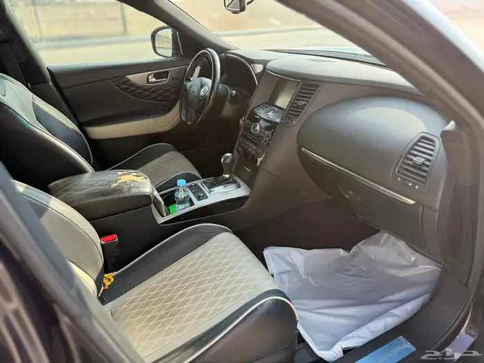 جيب إنفنتي QX70 ليمتد 2019 5