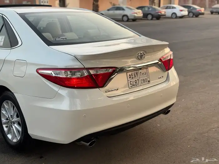 تويوتا كامري 2017 فل كامل GLX ابيض لولي 14